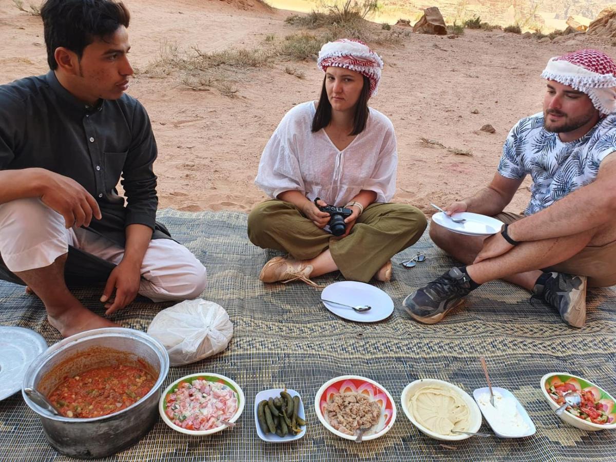 Bedouin Tours Camp Hotel Wadi Rum Exterior photo